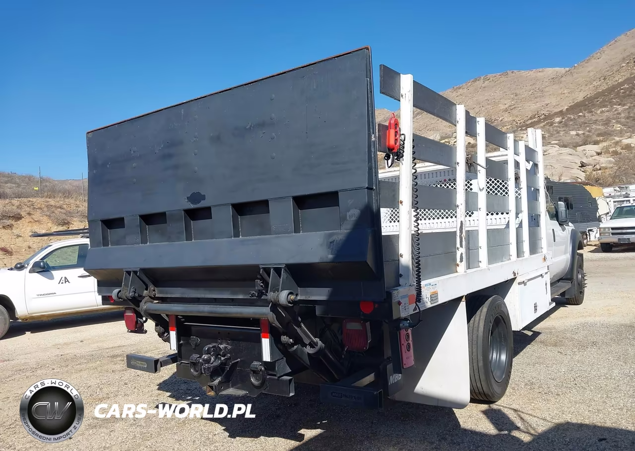 2013 Ford F-550 Chassis Xl VIN:1FD0W5GY1DEA56718 - 4