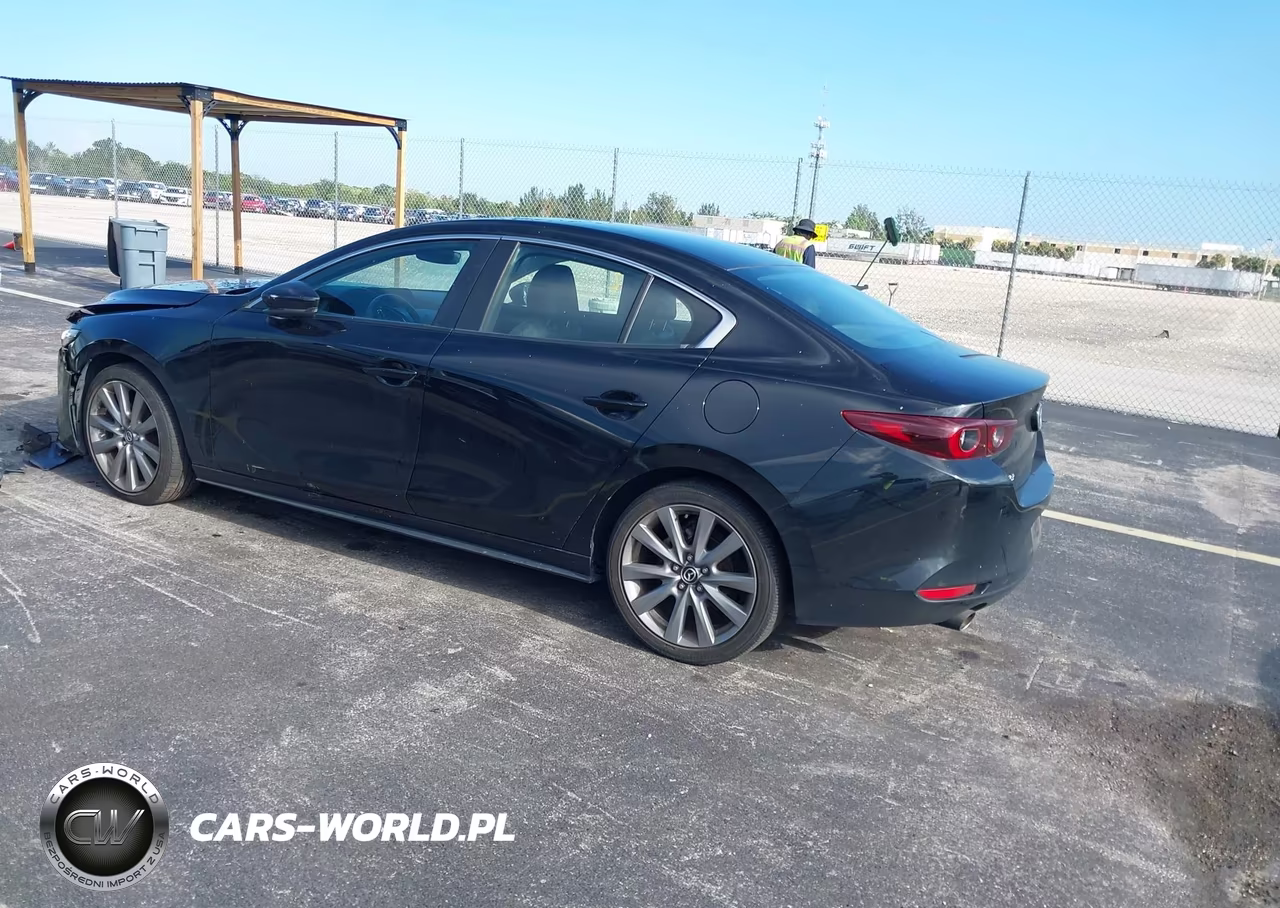 2022 Mazda Mazda3 VIN:3MZBPBCL9NM312731 - 3
