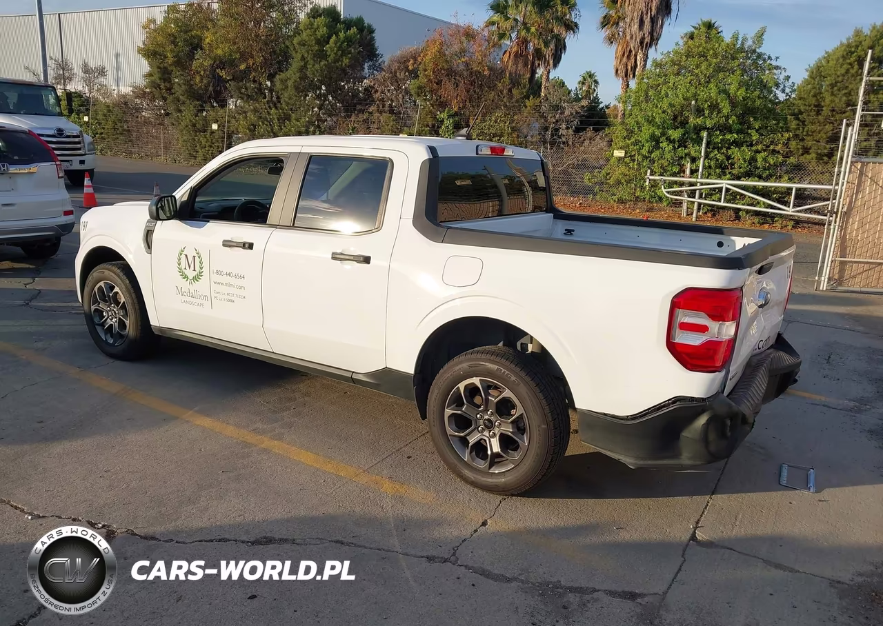 2024 Ford Maverick Xlt VIN:3FTTW8H32RRB38967 - 3