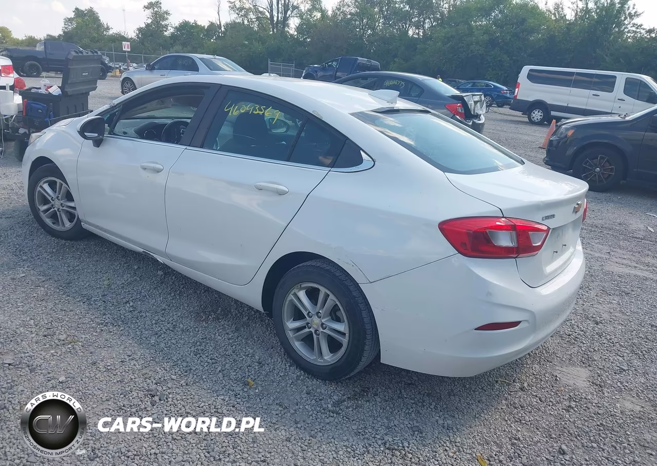 2017 Chevrolet Cruze Lt Auto VIN:1G1BE5SMXH7121072 - 3