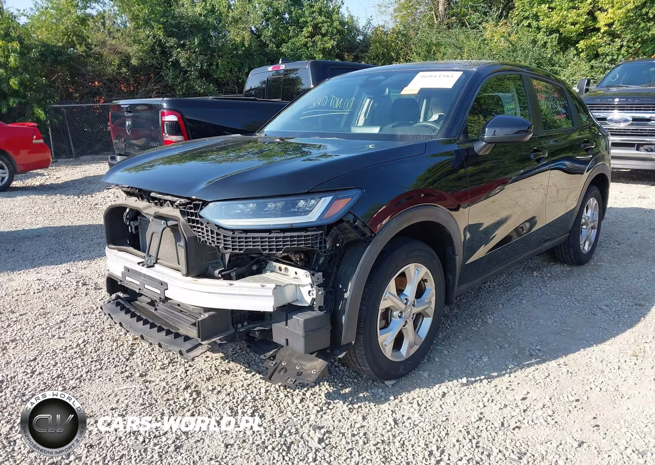 2023 Honda Hr-V Awd Lx VIN:3CZRZ2H34PM724623 - 2