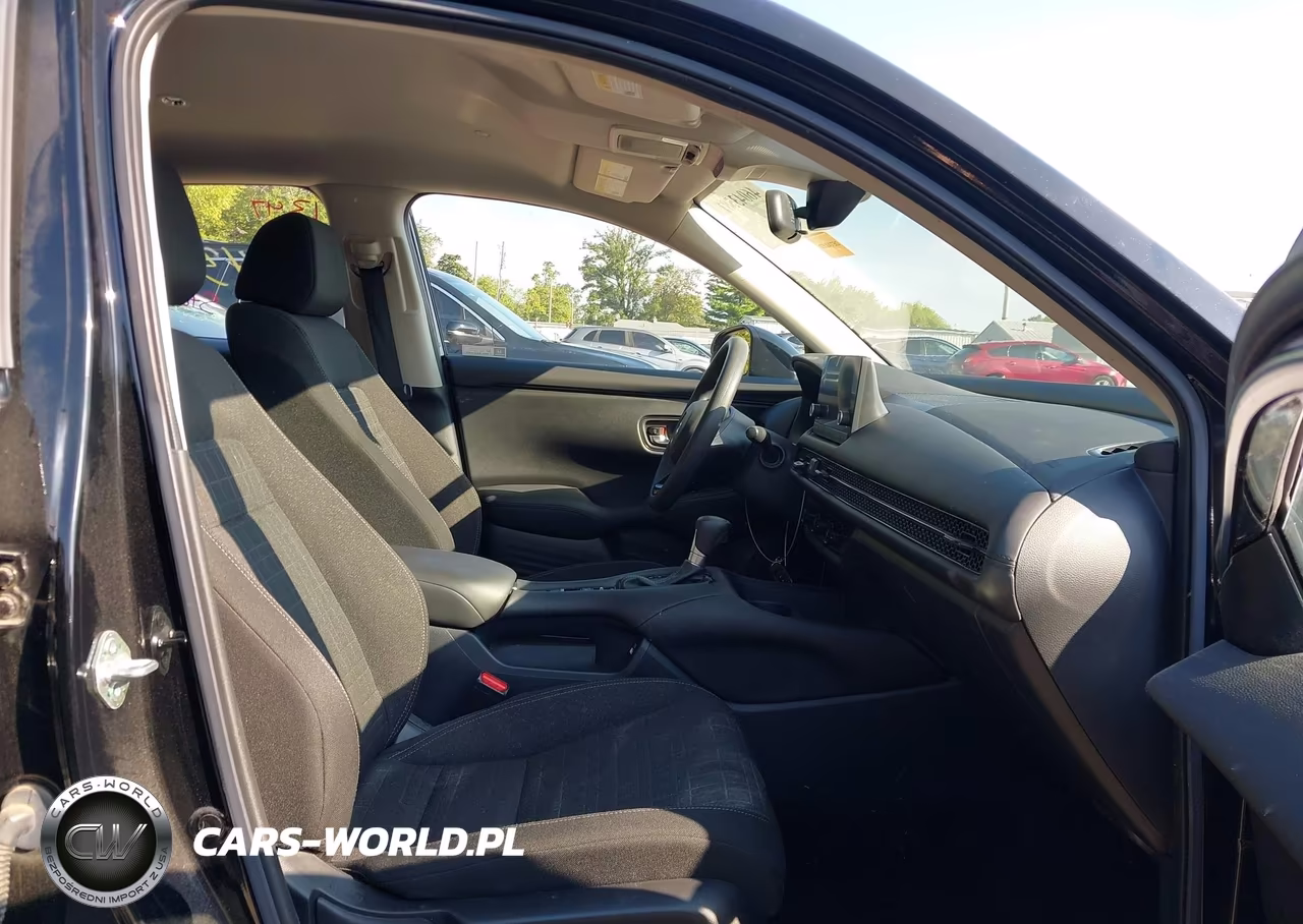 2023 Honda Hr-V Awd Lx VIN:3CZRZ2H34PM724623 - 5