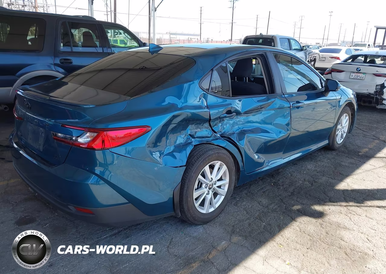 2025 Toyota Camry Le VIN:4T1DAACK5SU186868 - 4