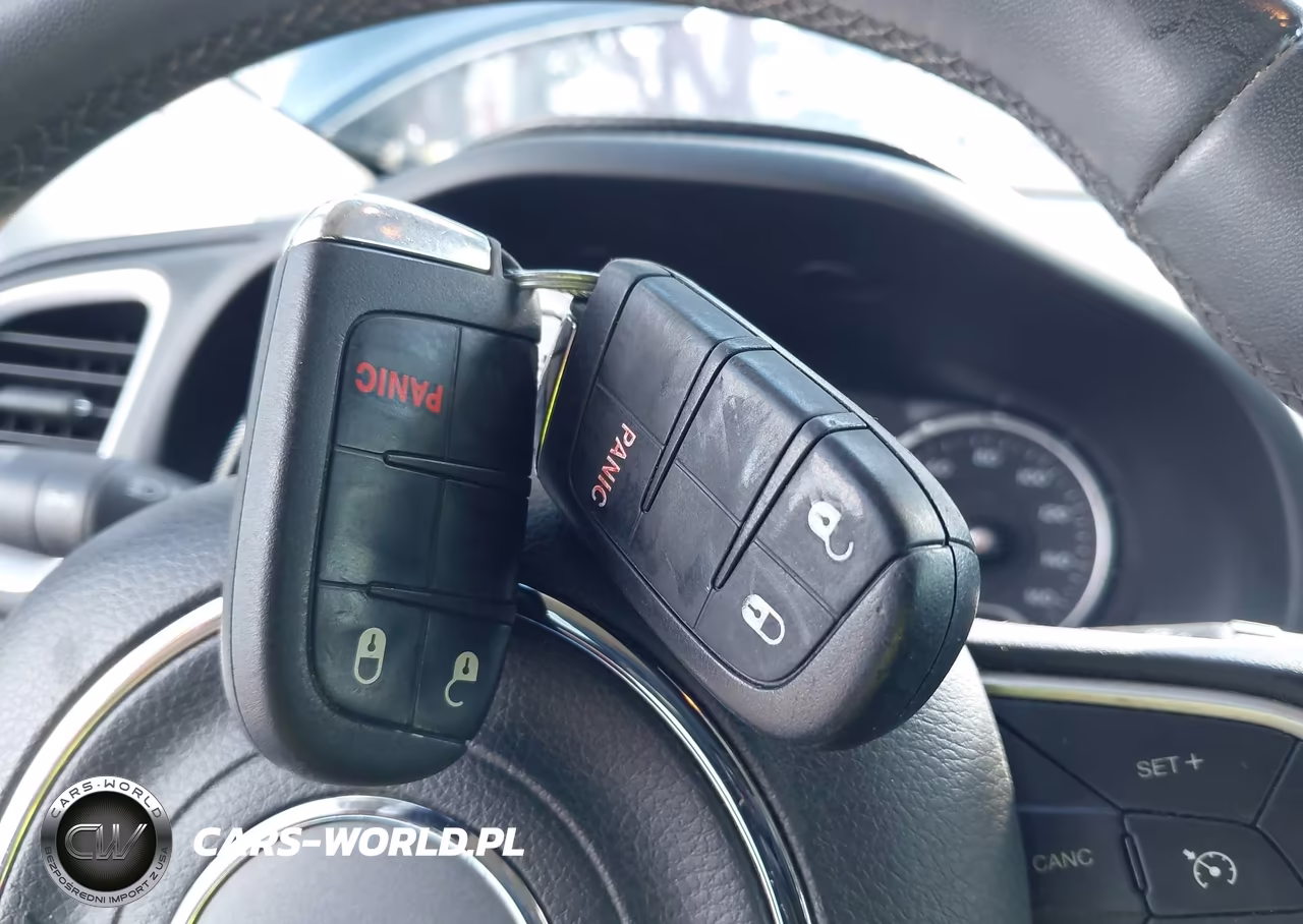 2019 Jeep Renegade Latitude Fwd VIN:ZACNJABB0KPK86837 - 11