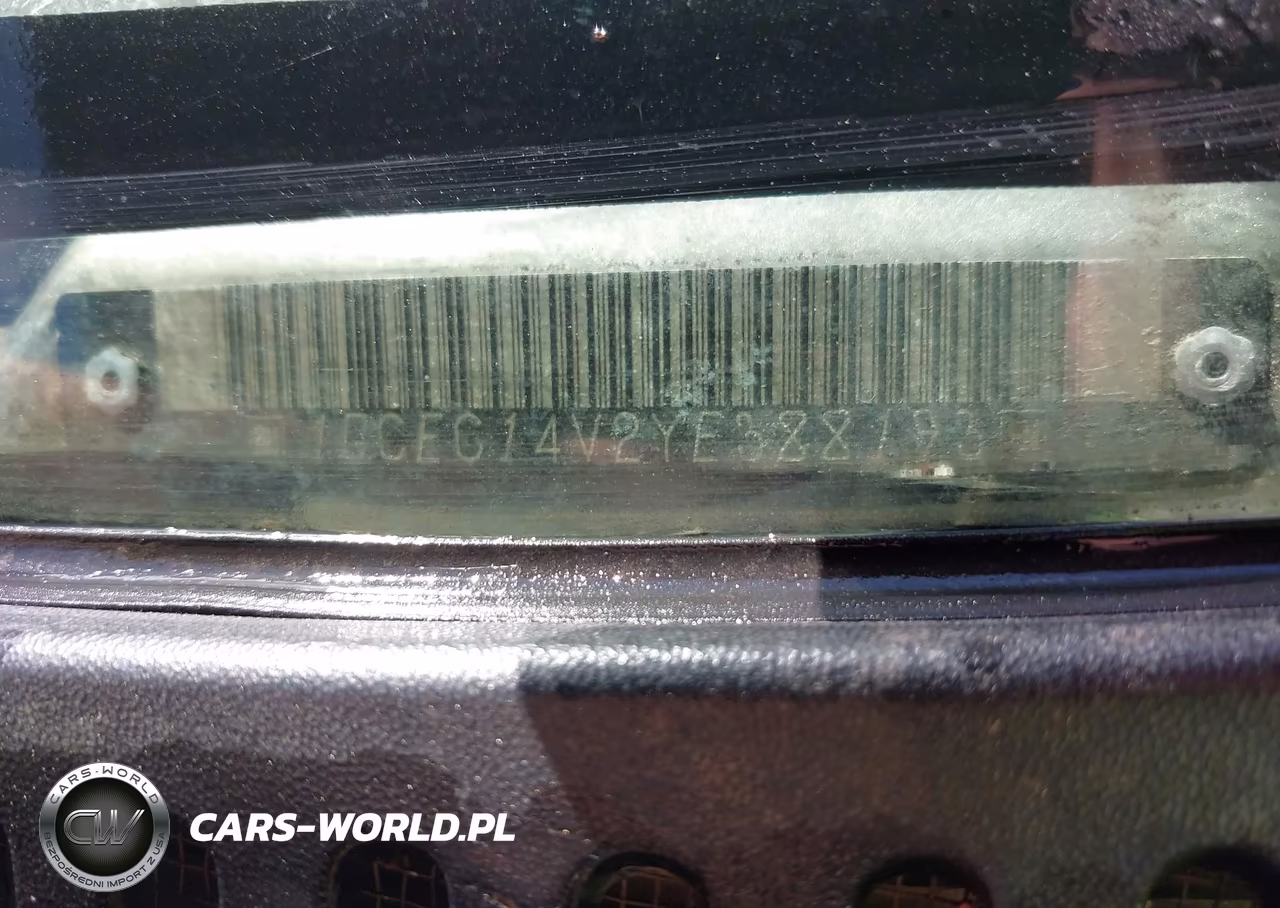 2000 Chevrolet Silverado 1500 VIN:1GCEC14V2YE388193 - 9