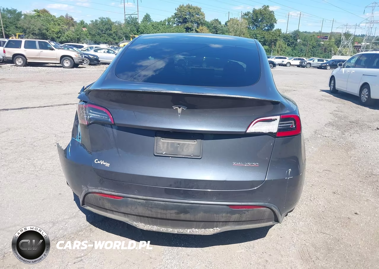 2020 Tesla Model Y Long Range Dual Motor All-Wheel Drive-Performance Dual Motor All-Wheel Drive VIN:5YJYGDEF7LF009707 - 15