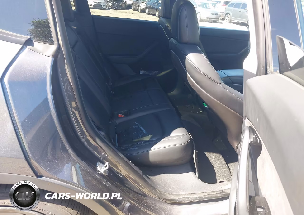 2020 Tesla Model Y Long Range Dual Motor All-Wheel Drive-Performance Dual Motor All-Wheel Drive VIN:5YJYGDEF7LF009707 - 8