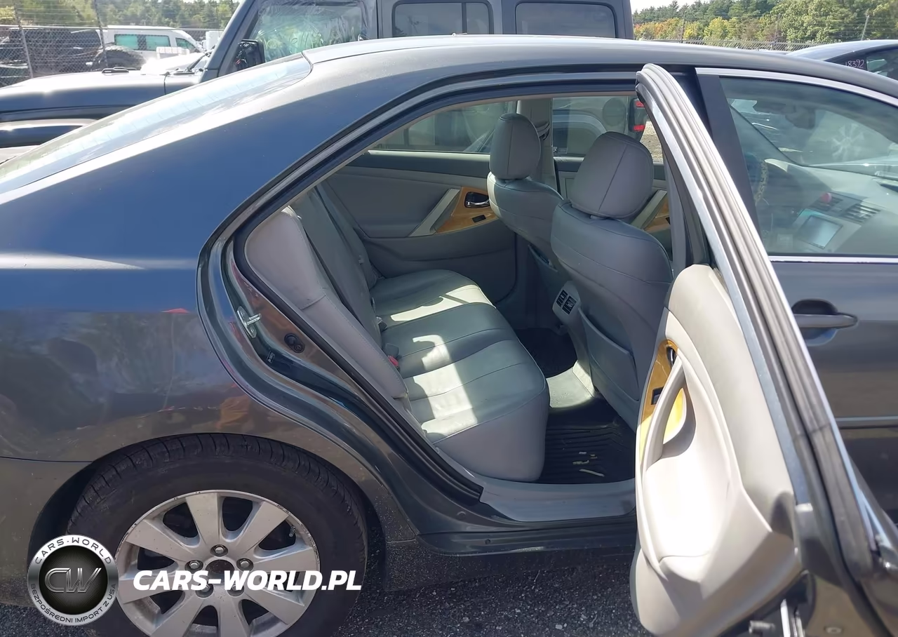 2007 Toyota Camry Xle VIN:4T1BE46K67U170954 - 8