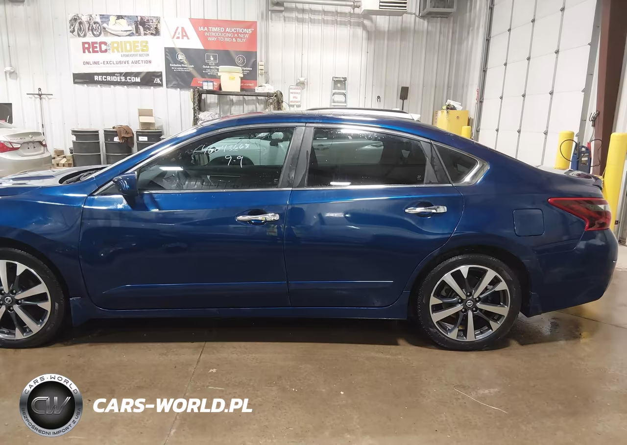 2017 Nissan Altima 2.5 Sr VIN:1N4AL3AP2HC162012 - 14