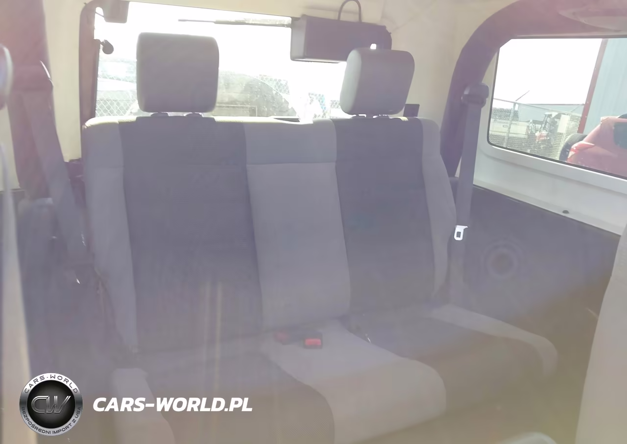 2007 Jeep Wrangler X VIN:1J4FA24177L108348 - 8