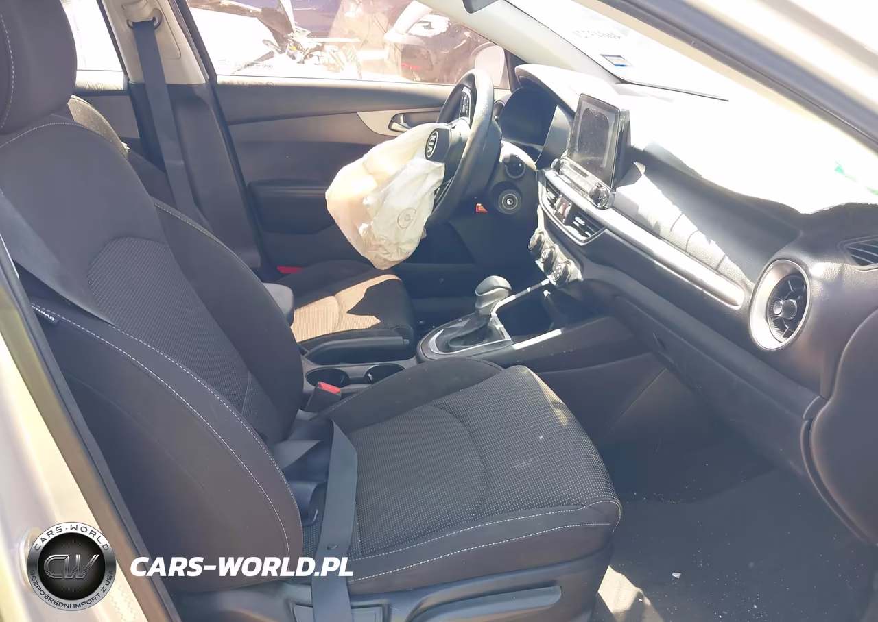 2020 Kia Forte Lxs VIN:3KPF24AD2LE203352 - 5