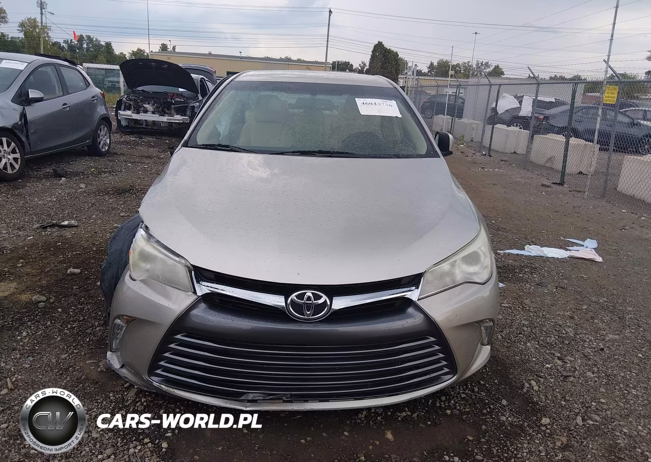 2016 Toyota Camry Xle VIN:4T4BF1FK1GR530696 - 12