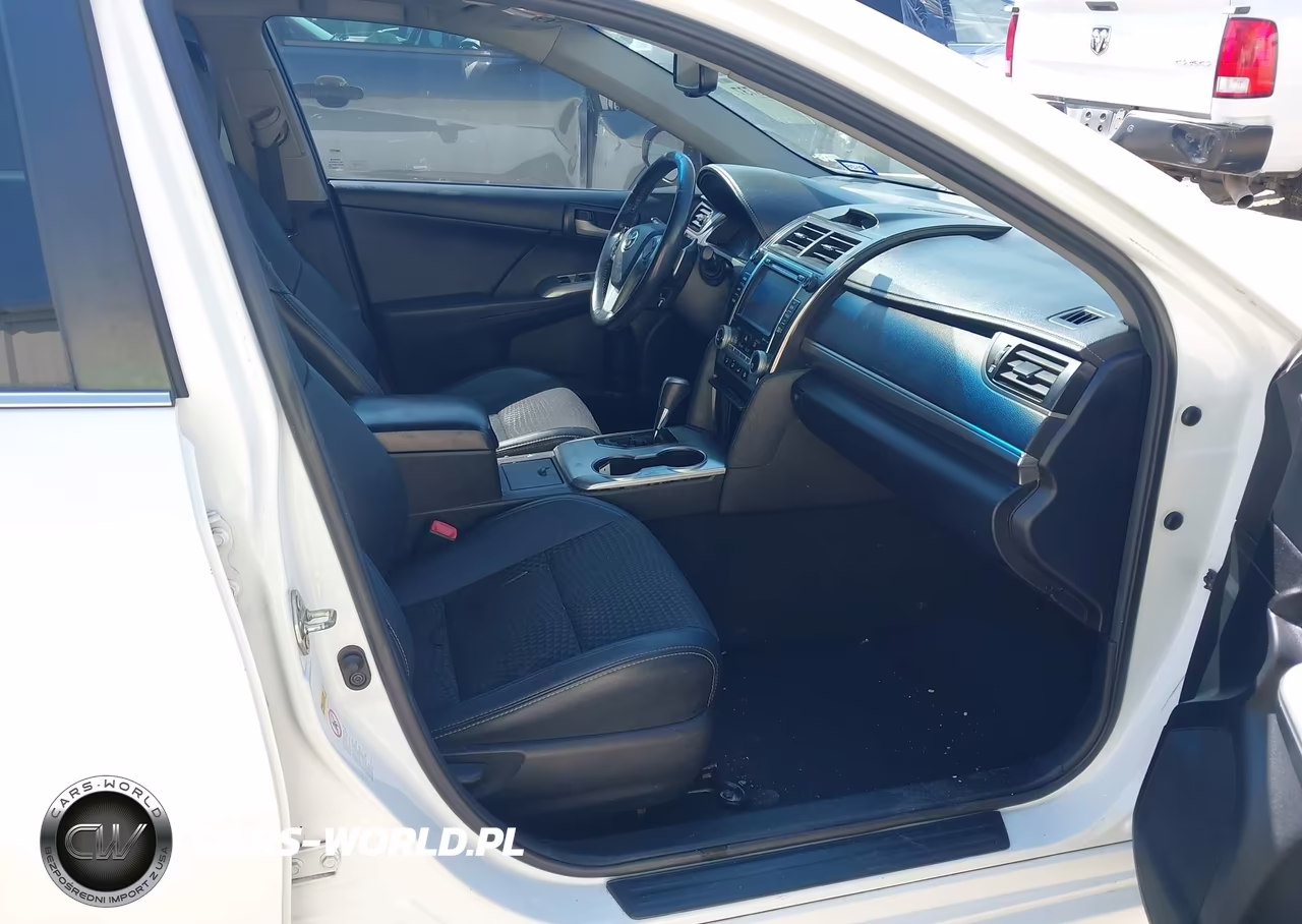 2014 Toyota Camry Se VIN:4T1BF1FK8EU852310 - 5