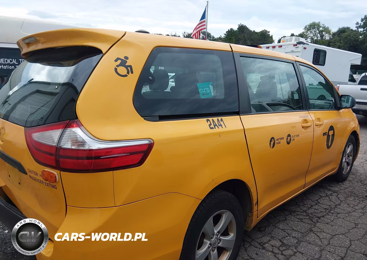 2016 Toyota Sienna L 7 Passenger VIN:5TDZK3DC8GS695746 - 13