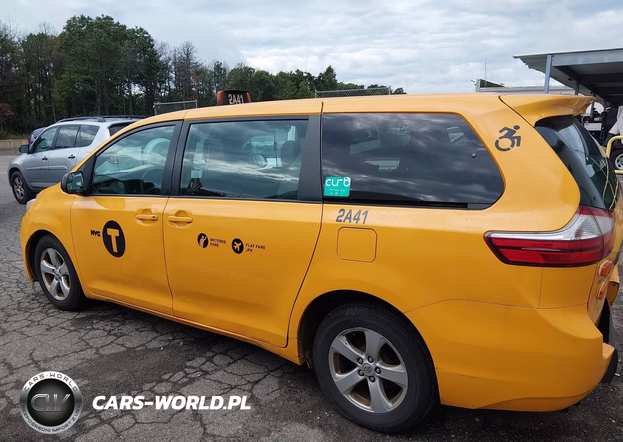 2016 Toyota Sienna L 7 Passenger VIN:5TDZK3DC8GS695746 - 14