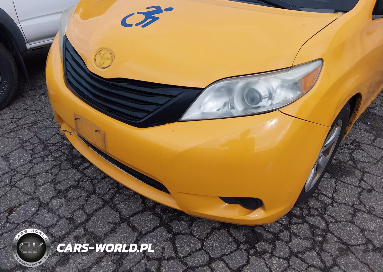 2016 Toyota Sienna L 7 Passenger VIN:5TDZK3DC8GS695746 - 6