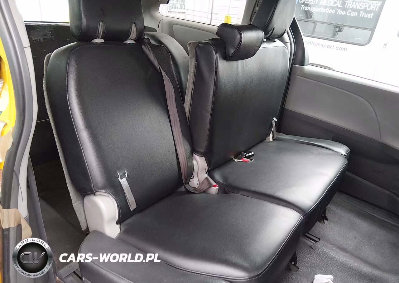 2016 Toyota Sienna L 7 Passenger VIN:5TDZK3DC8GS695746 - 8