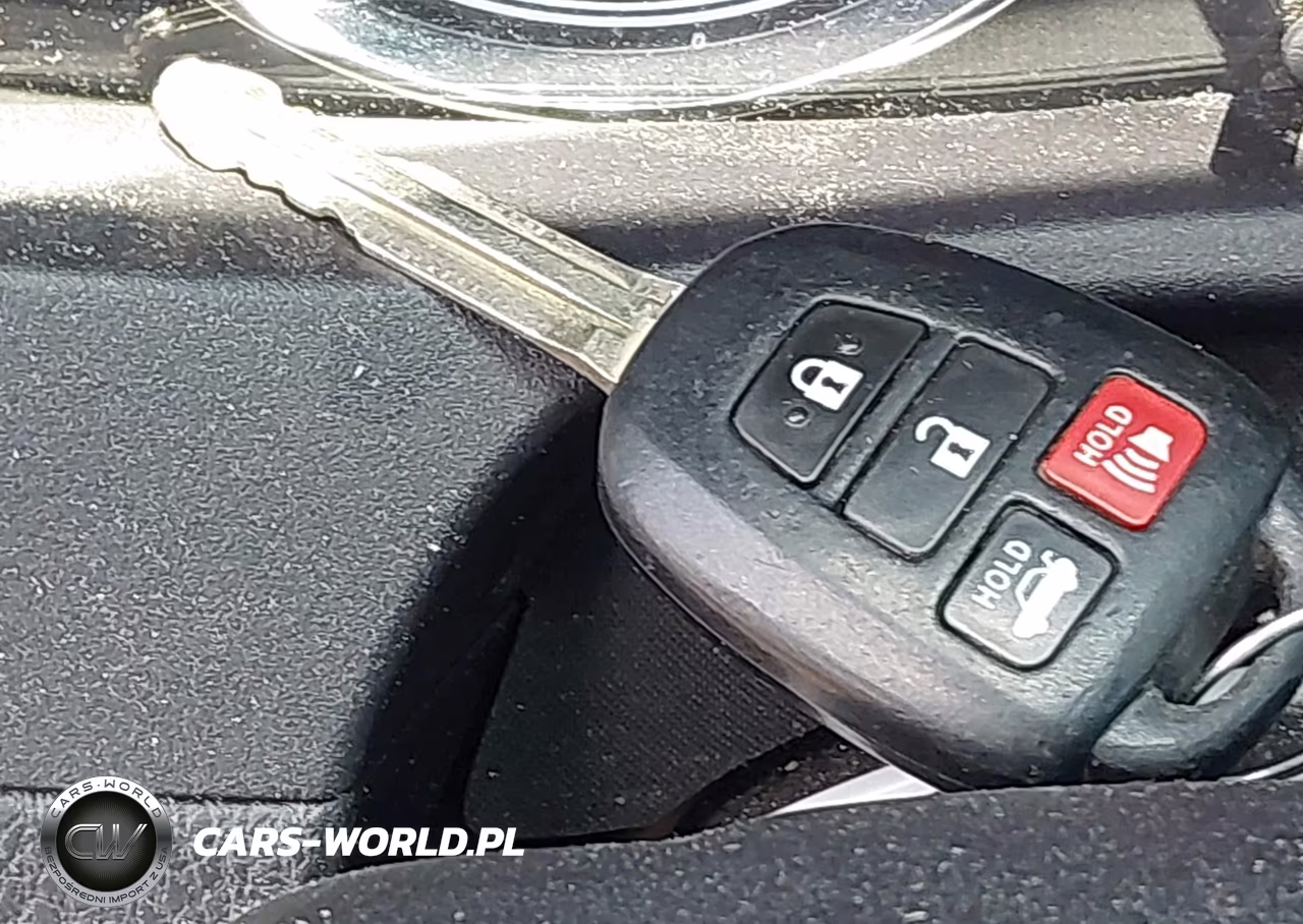 2017 Toyota Corolla Le VIN:2T1BURHE8HC897443 - 11