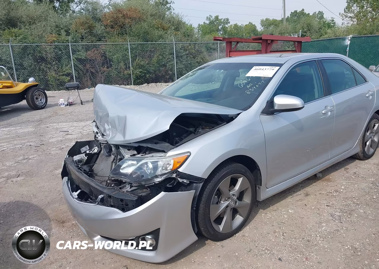2014 Toyota Camry Se Sport VIN:4T1BF1FK1EU834022 - 2