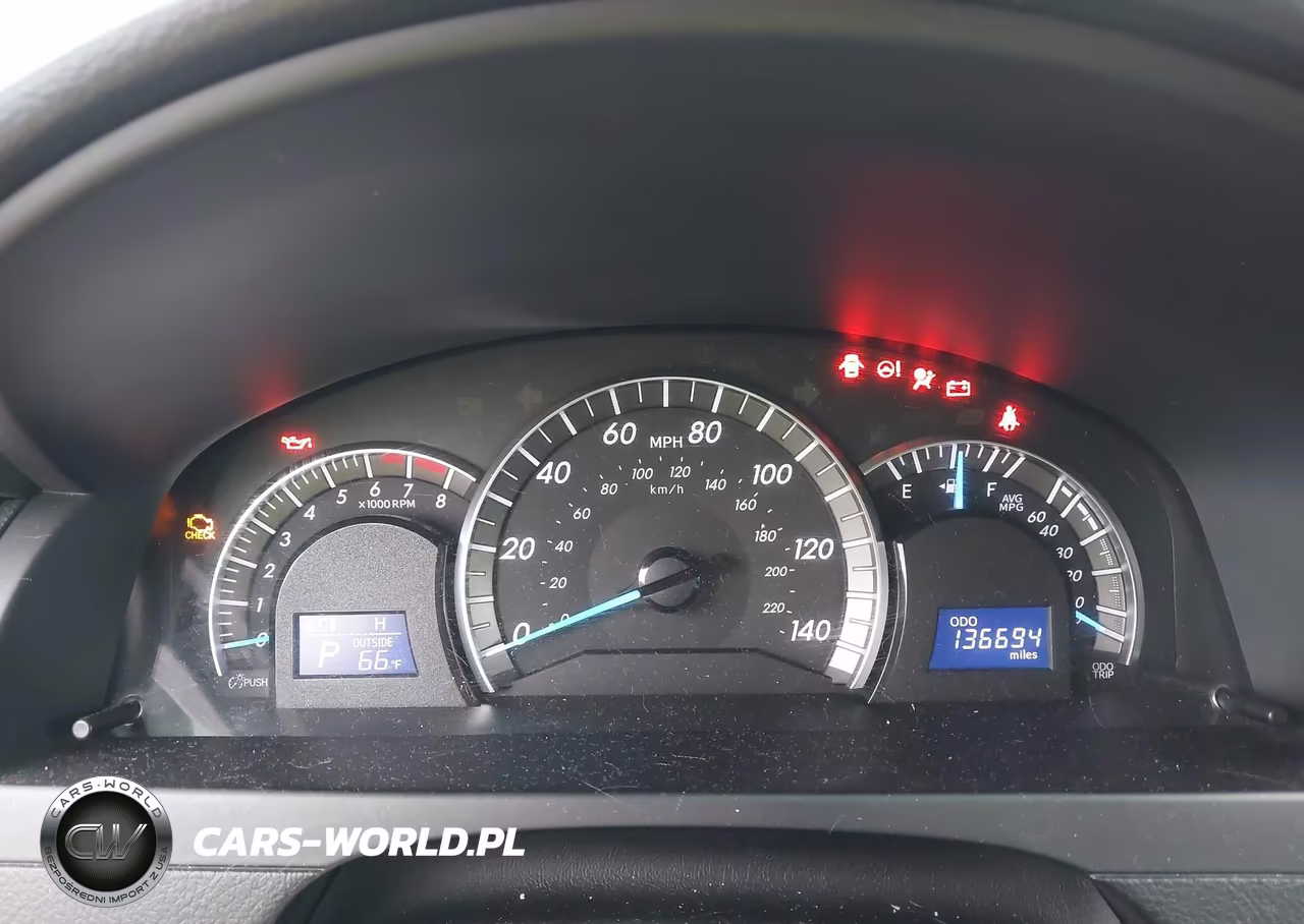 2014 Toyota Camry Se Sport VIN:4T1BF1FK1EU834022 - 7