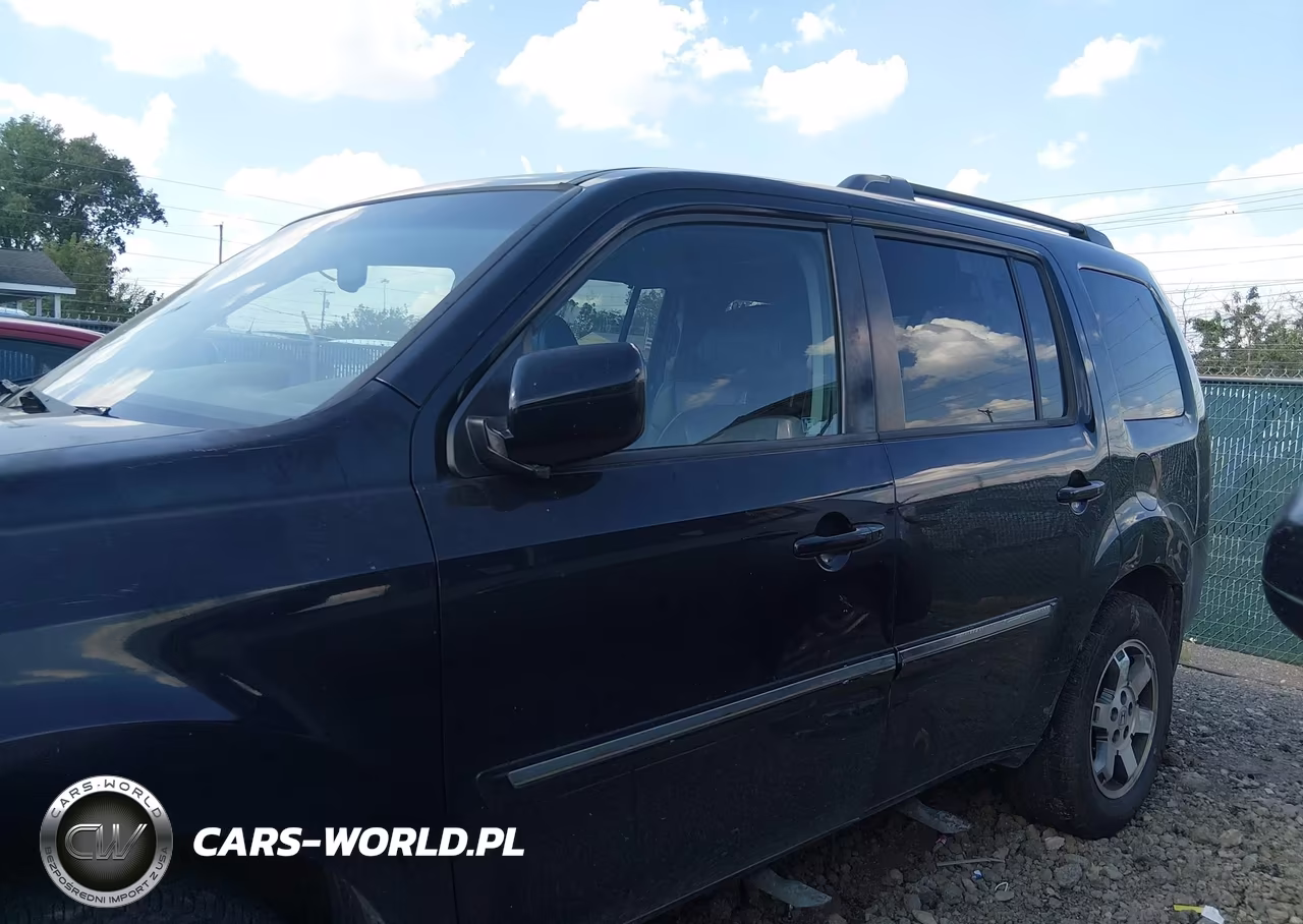2011 Honda Pilot Touring VIN:5FNYF4H90BB103001 - 14