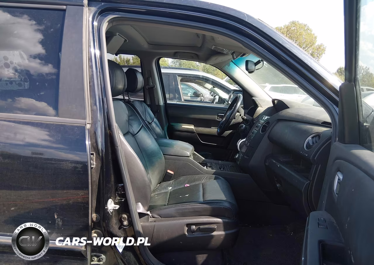 2011 Honda Pilot Touring VIN:5FNYF4H90BB103001 - 5
