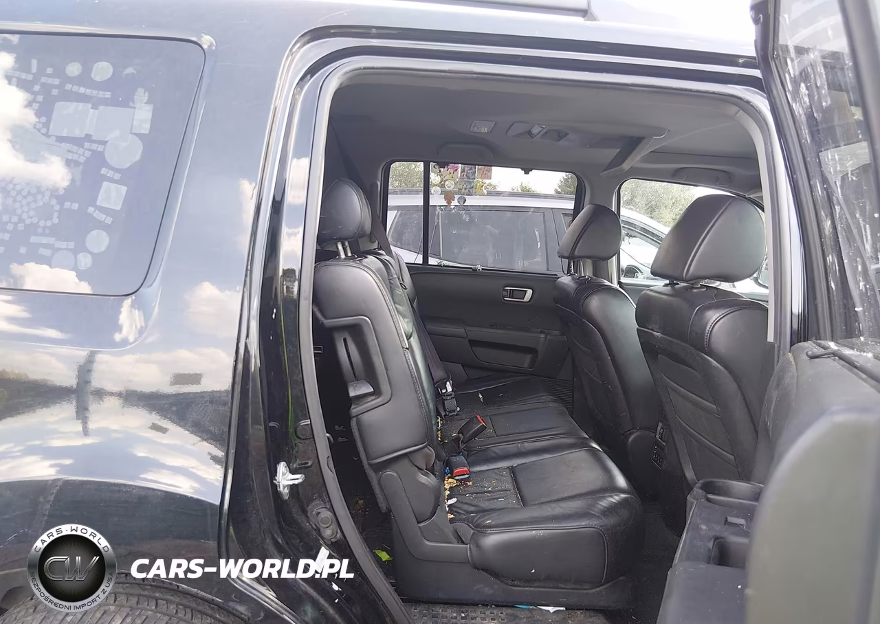 2011 Honda Pilot Touring VIN:5FNYF4H90BB103001 - 8