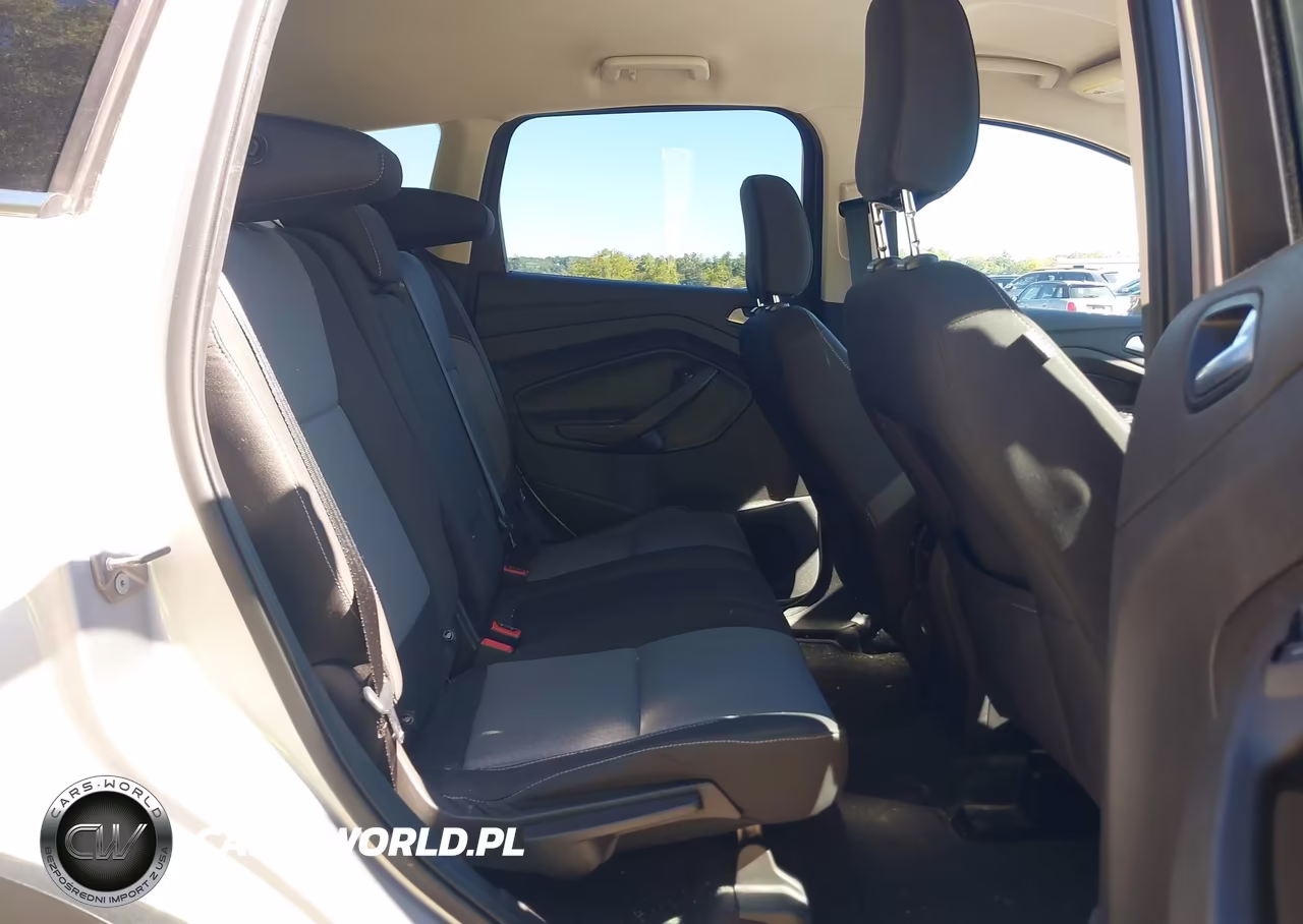 2018 Ford Escape Se VIN:1FMCU9GD9JUB66666 - 8