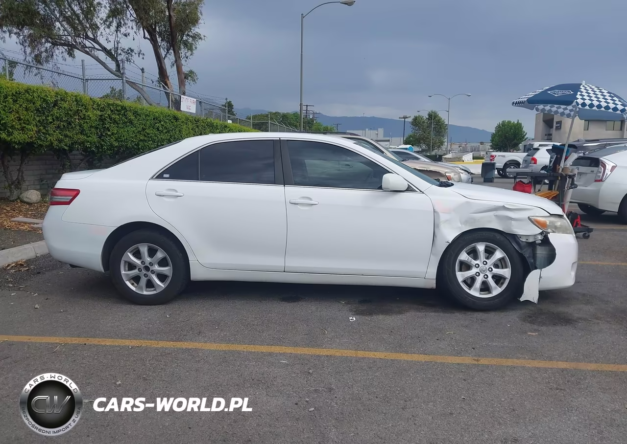 2011 Toyota Camry Le VIN:4T1BF3EK2BU775197 - 13