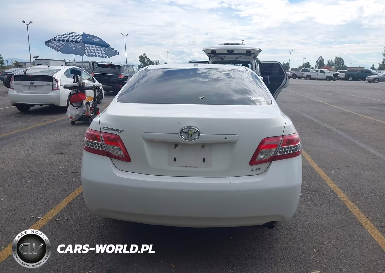 2011 Toyota Camry Le VIN:4T1BF3EK2BU775197 - 16