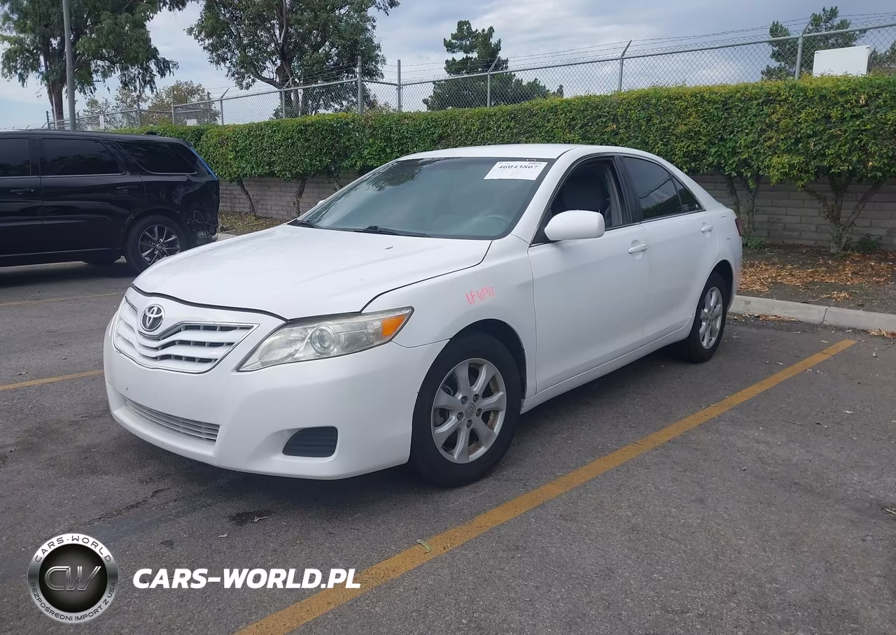 2011 Toyota Camry Le VIN:4T1BF3EK2BU775197 - 2