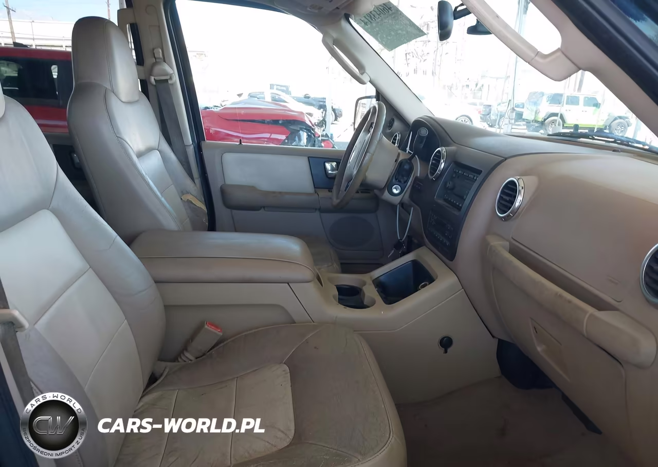 2004 Ford Expedition Eddie Bauer VIN:1FMFU17L84LB82907 - 5