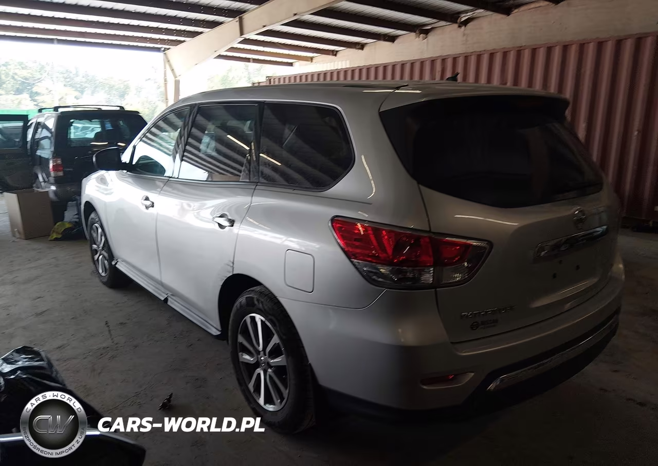 2014 Nissan Pathfinder S VIN:5N1AR2MM8EC619711 - 3
