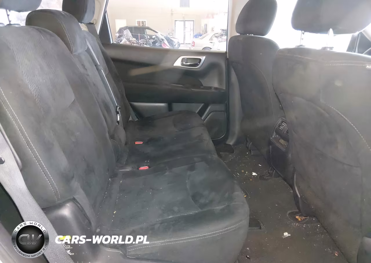 2014 Nissan Pathfinder S VIN:5N1AR2MM8EC619711 - 8