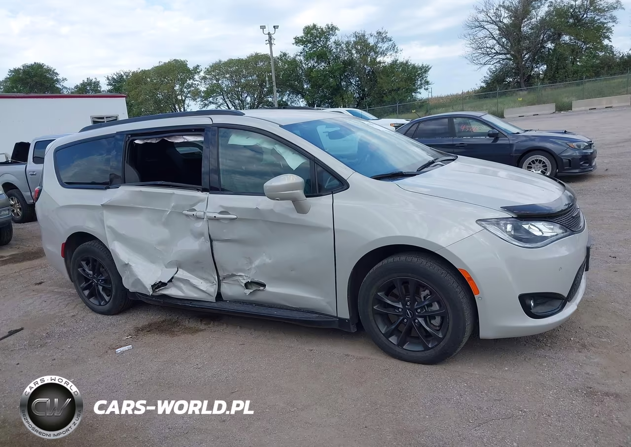 2020 Chrysler Pacifica Awd Launch Edition VIN:2C4RC3BG1LR274036 - 13