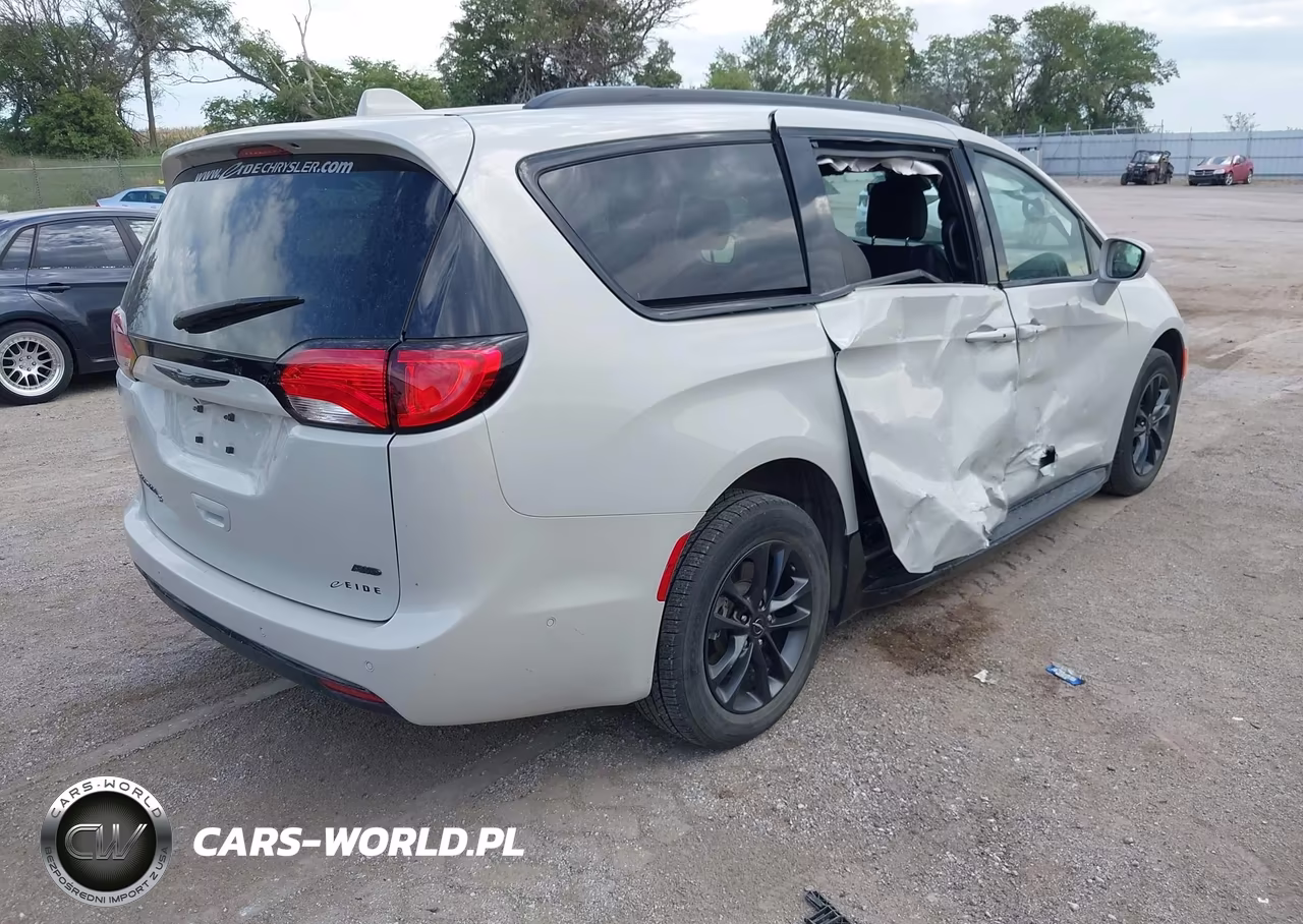 2020 Chrysler Pacifica Awd Launch Edition VIN:2C4RC3BG1LR274036 - 4