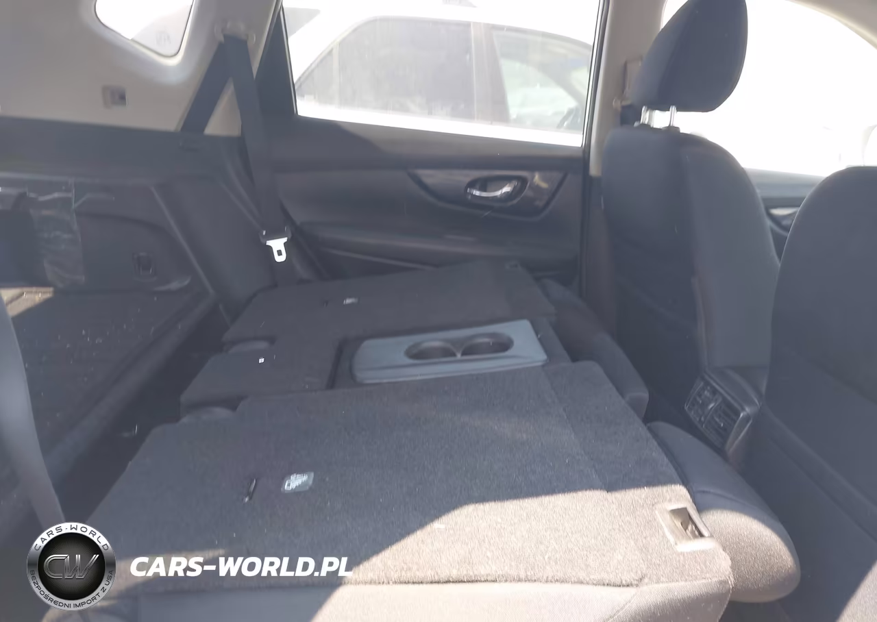 2017 Nissan Rogue S VIN:JN8AT2MTXHW384622 - 8