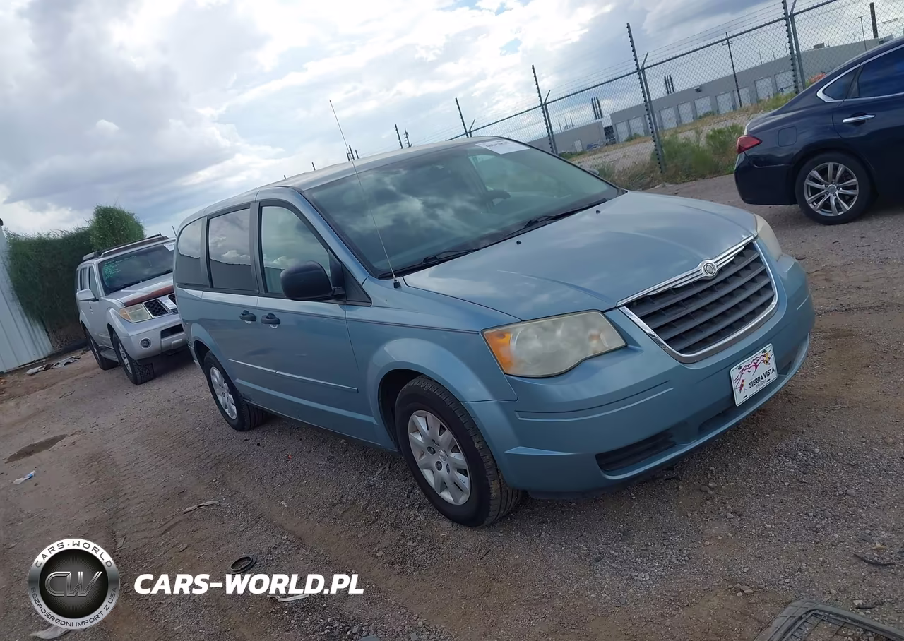 2008 Chrysler Town & Country Lx