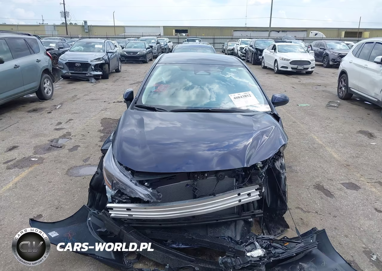 2026 Toyota Corolla Le VIN:5YFB4MDE4TP464882 - 12
