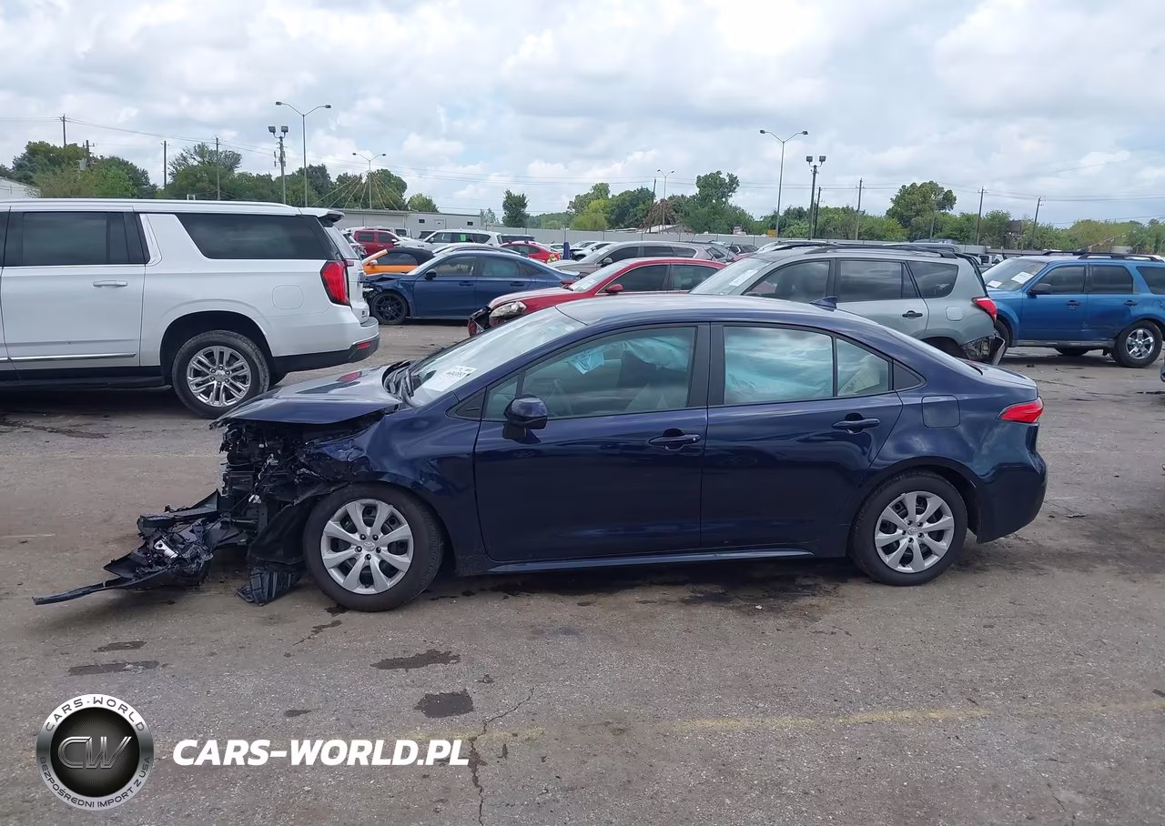 2026 Toyota Corolla Le VIN:5YFB4MDE4TP464882 - 14