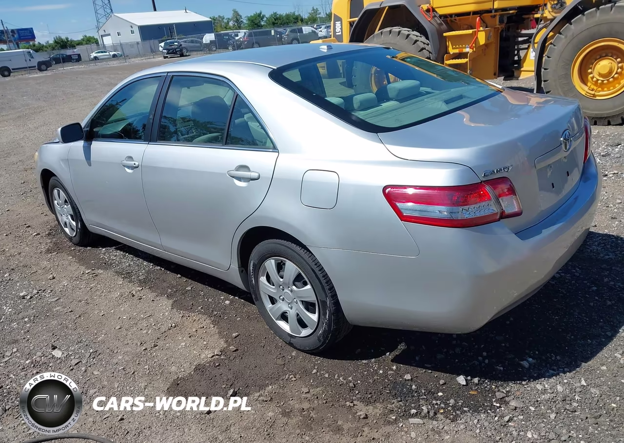 2011 Toyota Camry VIN:4T1BF3EK0BU178596 - 3
