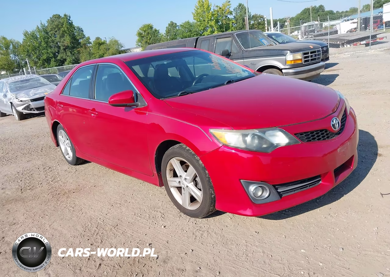 2012 Toyota Camry Se – zdjęcie 1 z 11