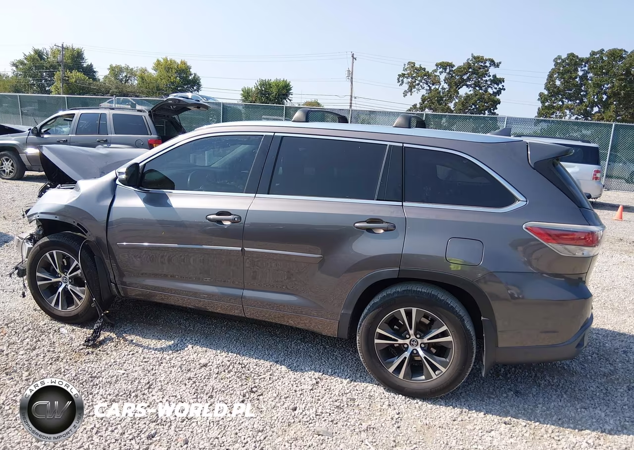 2016 Toyota Highlander Xle V6 VIN:5TDJKRFH0GS251334 - 15