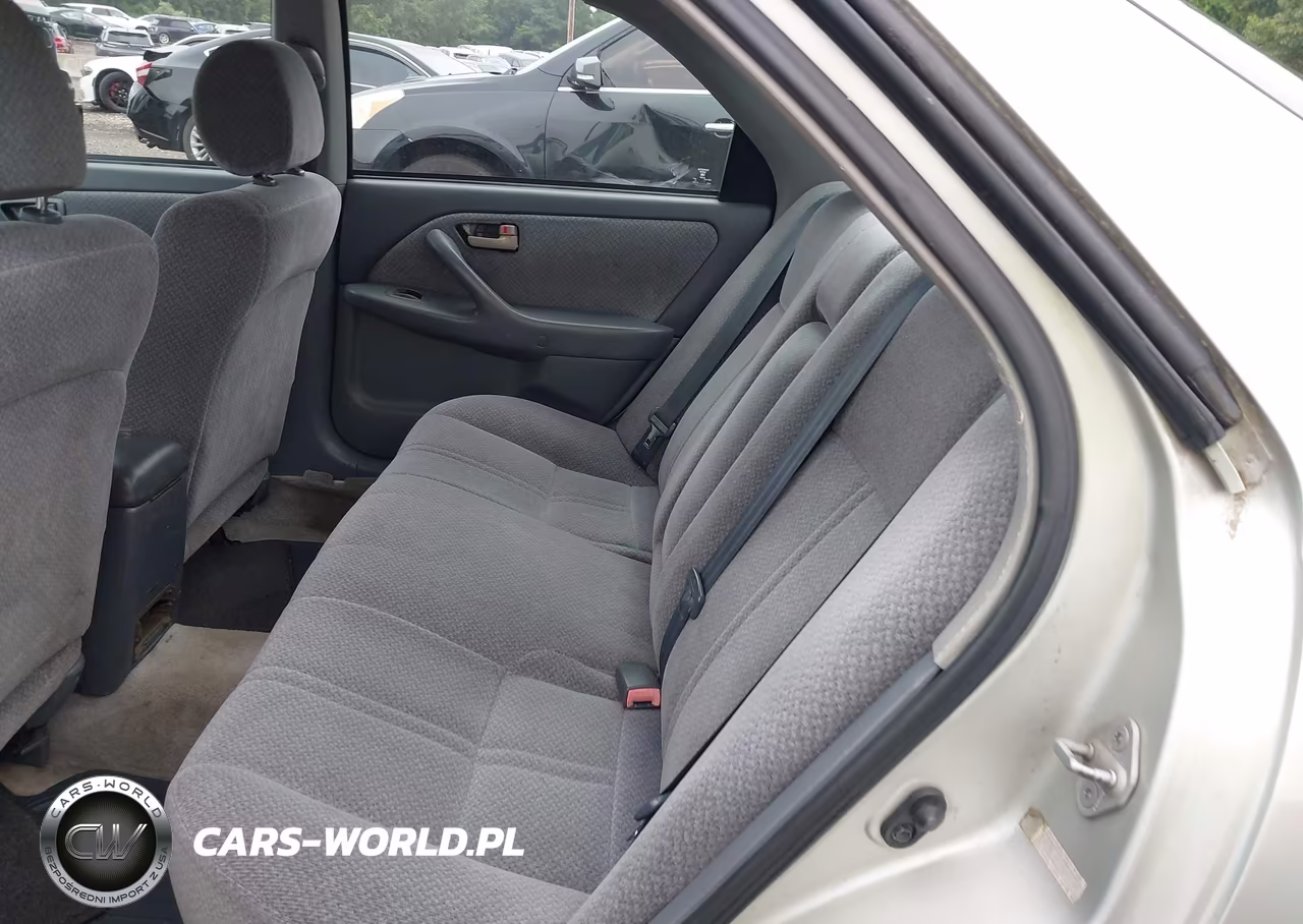 2000 Toyota Camry Le V6 VIN:4T1BF22K7YU111100 - 8