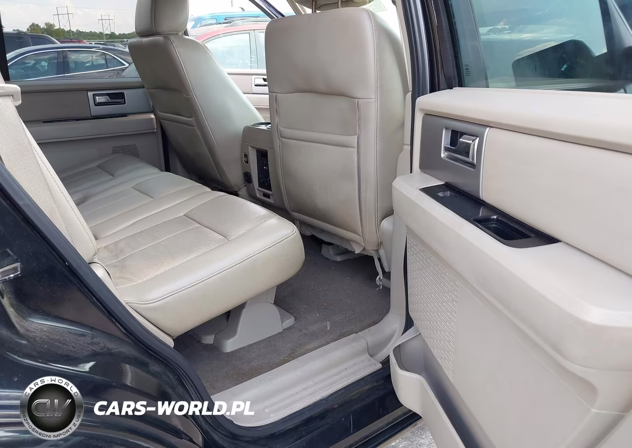 2014 Ford Expedition Limited VIN:1FMJU1K53EEF64528 - 8