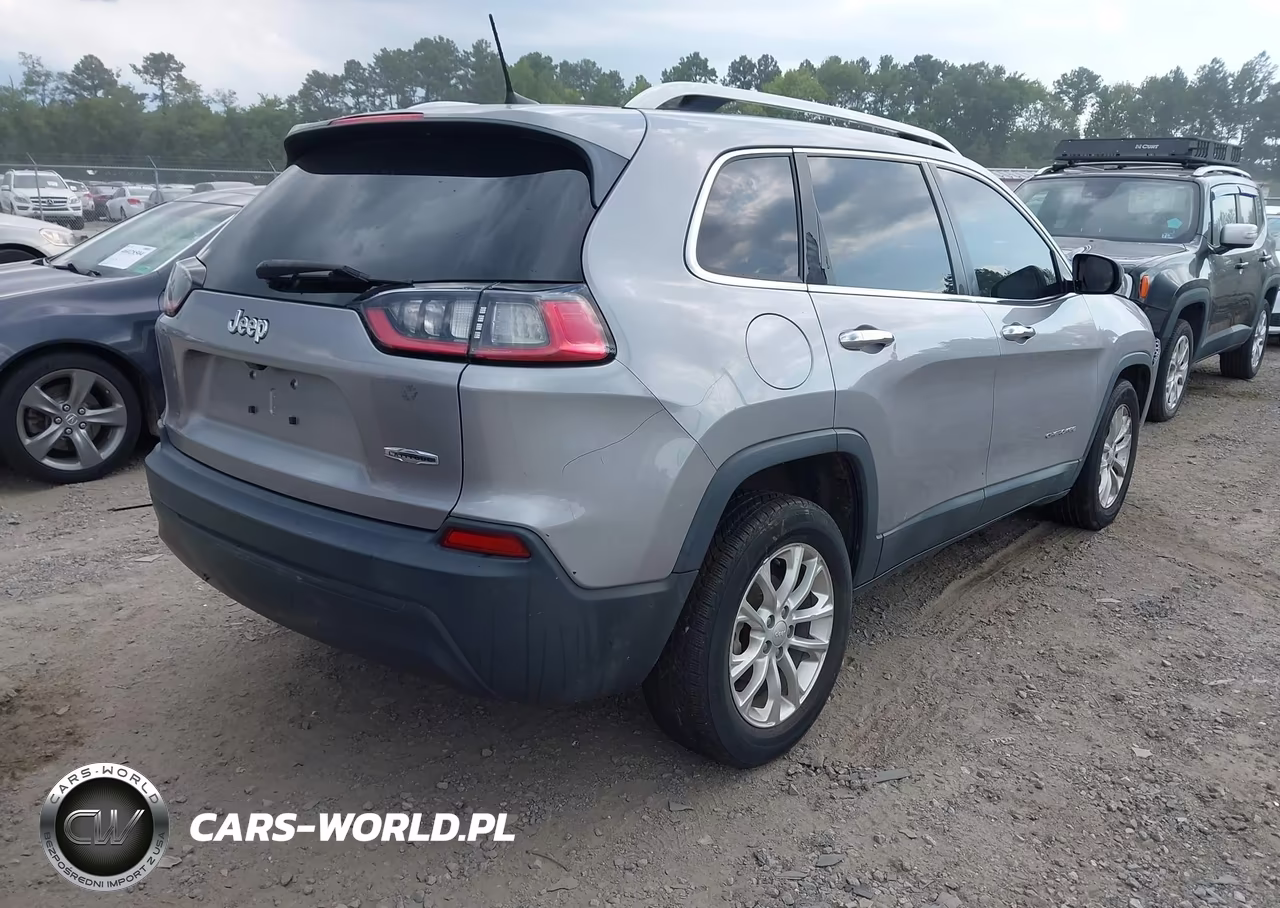 2019 Jeep Cherokee Latitude Fwd VIN:1C4PJLCB8KD205300 - 4
