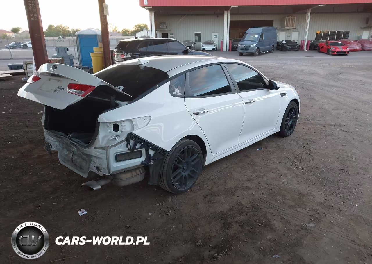2016 Kia Optima Lx Turbo VIN:5XXGT4L12GG057701 - 4