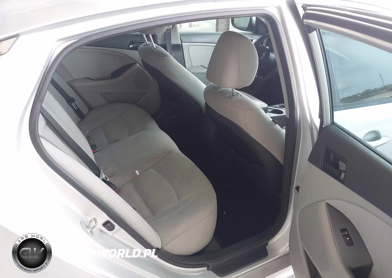 2014 Kia Optima Lx VIN:5XXGM4A76EG289803 - 8