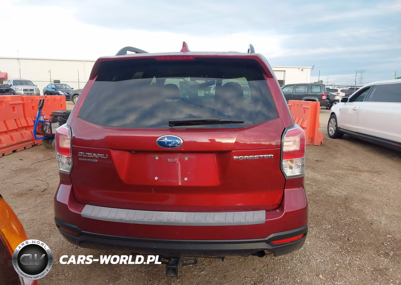 2018 Subaru Forester 2.5I Premium VIN:JF2SJAGC8JH429757 - 16