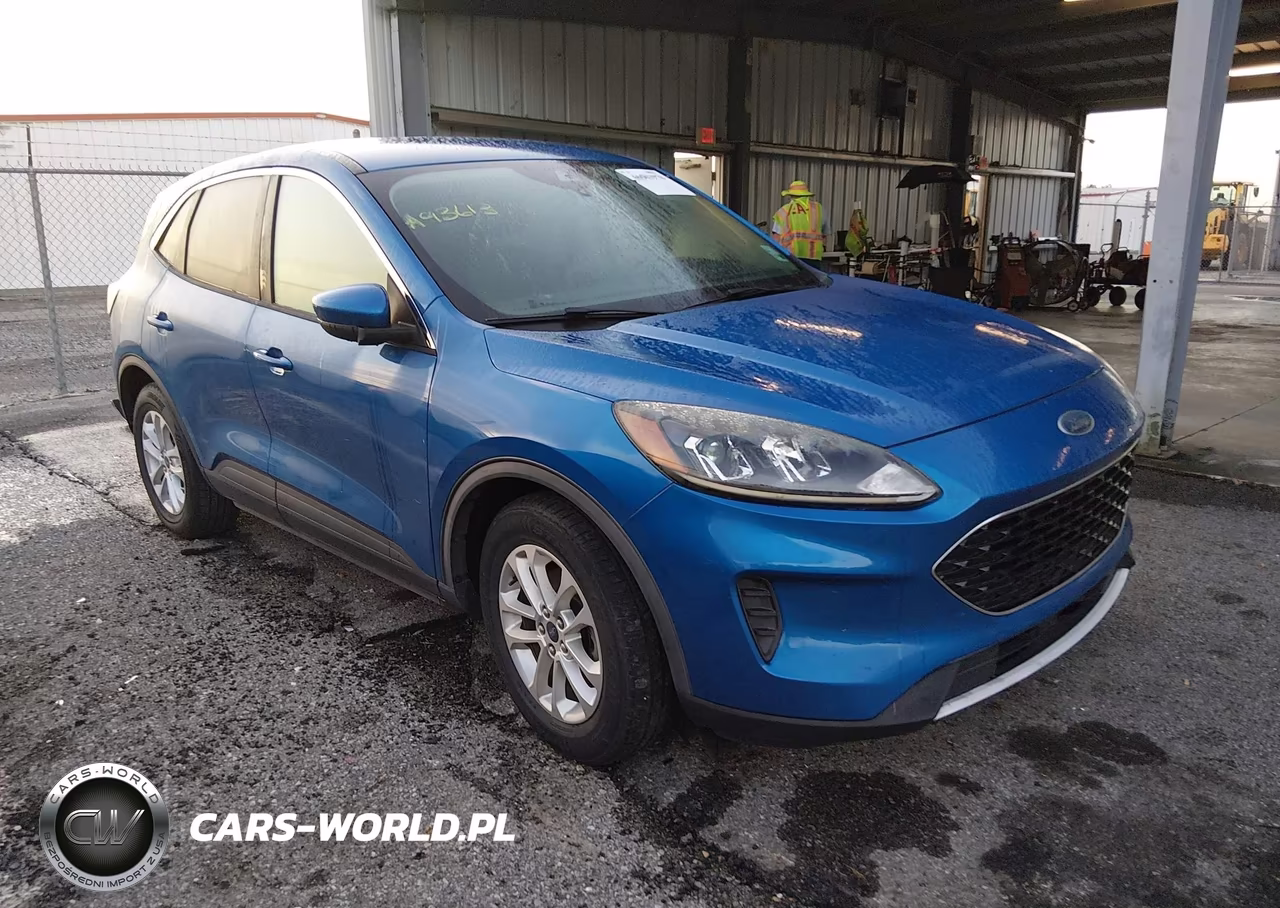2020 Ford Escape Se